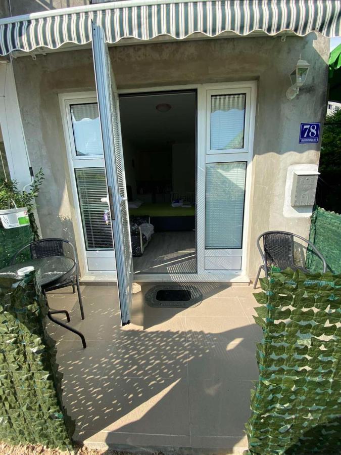 Apartment Iva Bijela Luaran gambar