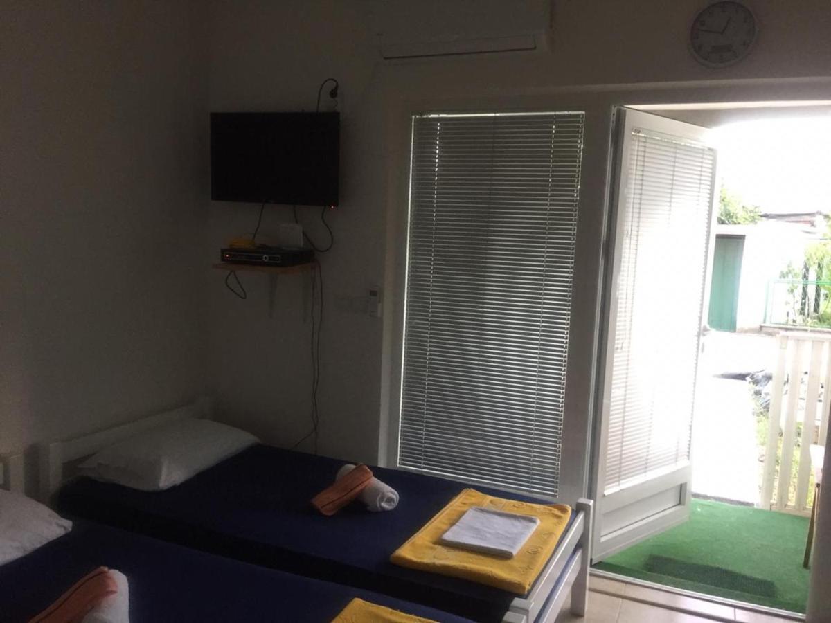 Apartment Iva Bijela Luaran gambar